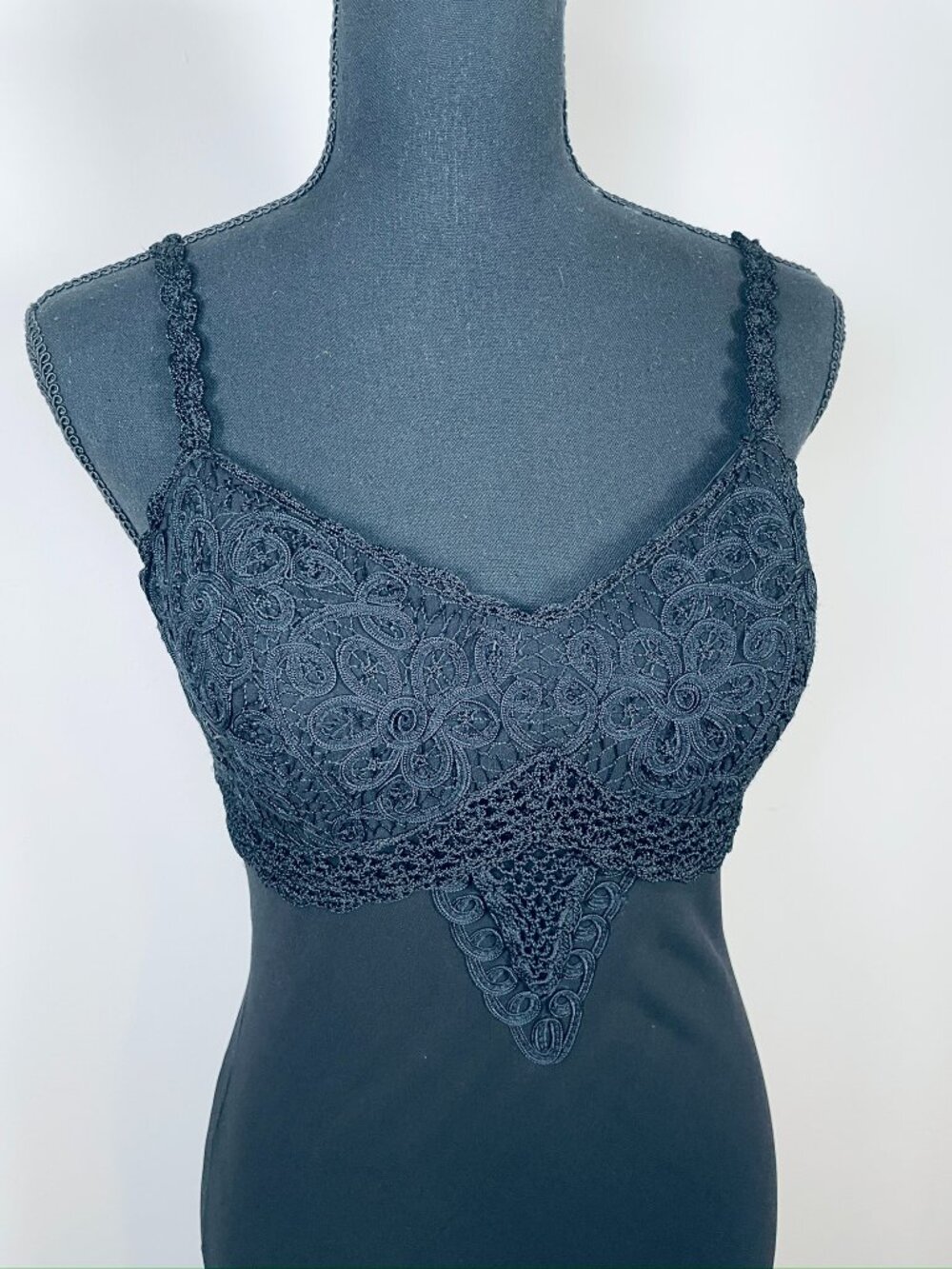 CACHE Vintage Black 100% Silk Slip dress, Size 8 - Picture 3 of 11